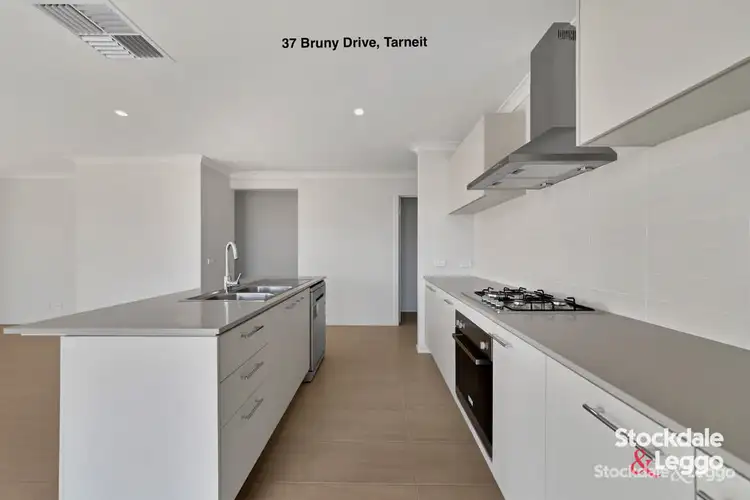 Sixth view of Homely house listing, 39 Wreath Drive, Tarneit VIC 3029
