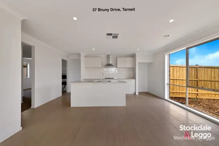 Seventh view of Homely house listing, 39 Wreath Drive, Tarneit VIC 3029