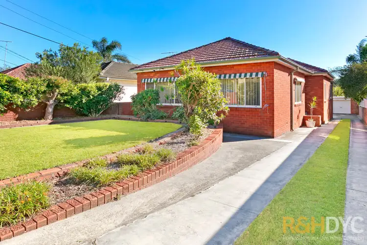 Second view of Homely house listing, 19 Adams Street, Curl Curl NSW 2096