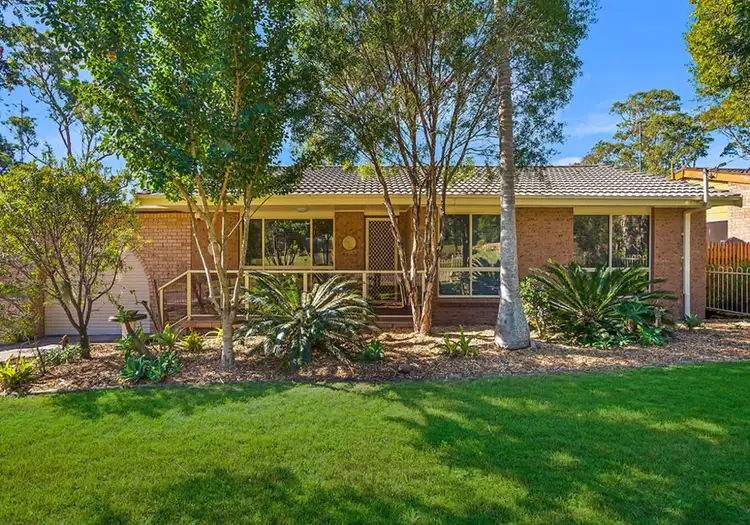 31 Somers Drive, Watanobbi NSW 2259