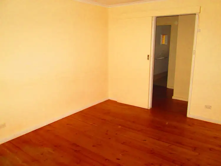 Fifth view of Homely house listing, 5 Finch Road, Murray Bridge SA 5253