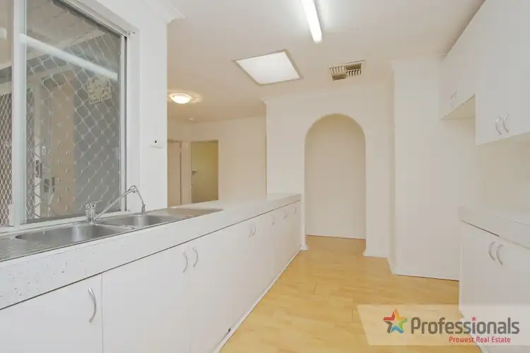 Fourth view of Homely house listing, 2 Glengarry Street, Parkwood WA 6147