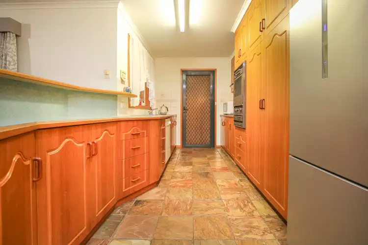 Sixth view of Homely house listing, 20 Upland Dr, Mildura VIC 3500