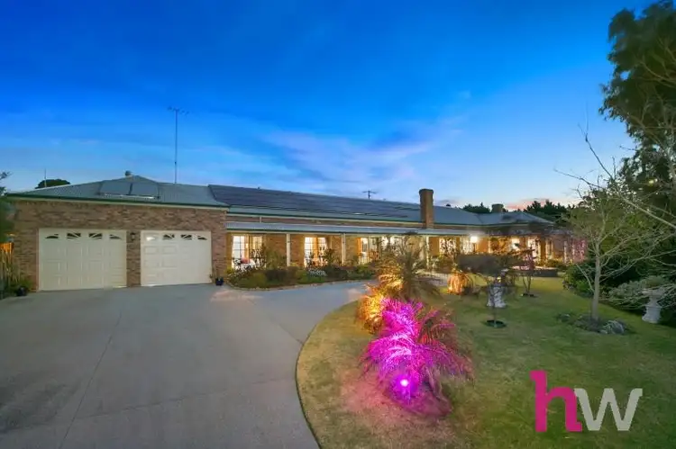 35 Meadowvale Dr, Grovedale VIC 3216