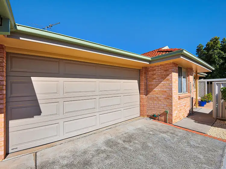 Main view of Homely villa listing, 8 / 20 LAKE ROAD, Swansea NSW 2281