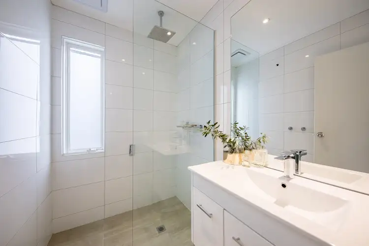 Seventh view of Homely house listing, 1/25 Grant Avenue, Gisborne VIC 3437