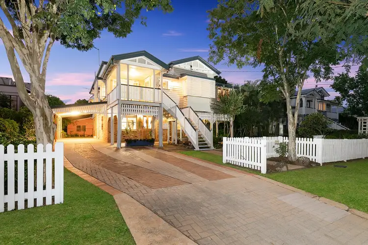 25 Dennis Street, Grange QLD 4051