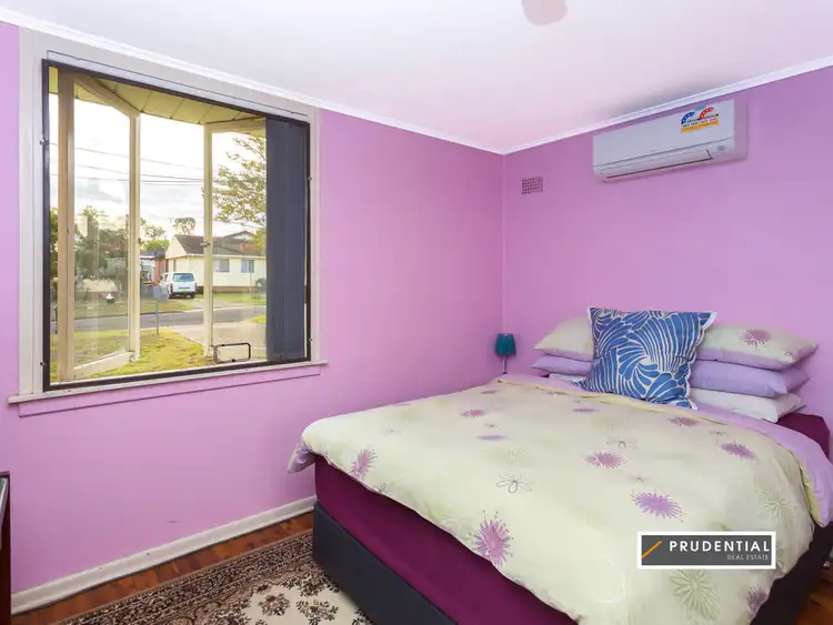 Fifth view of Homely house listing, 33 Glenwari Street, Sadleir NSW 2168