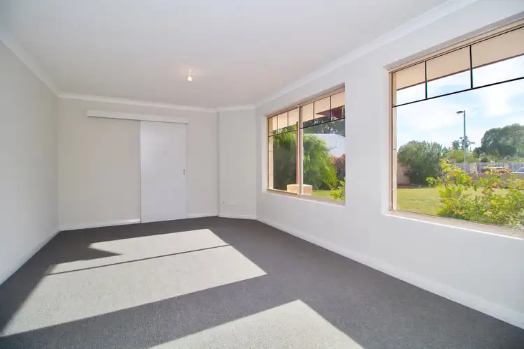Fourth view of Homely house listing, 7 Maplewood Place, Cooloongup WA 6168