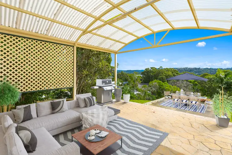 8 The Hermitage, Tweed Heads South NSW 2486