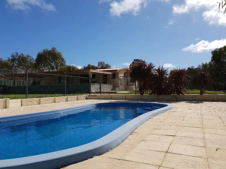 58 Katanning - Dumbleyung Road, Katanning WA 6317