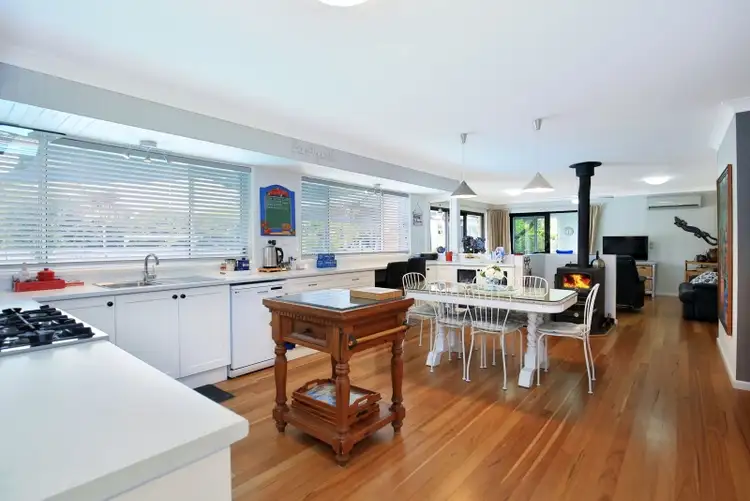 Second view of Homely house listing, 10 Gwenda Avenue, Berry NSW 2535