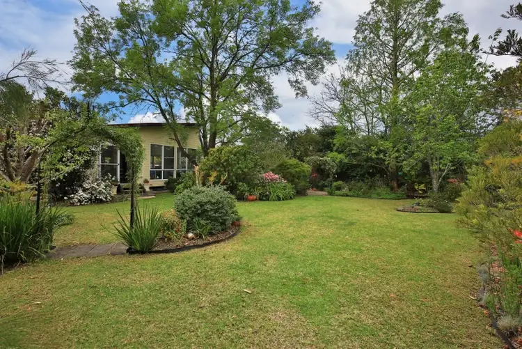 Fifth view of Homely house listing, 10 Gwenda Avenue, Berry NSW 2535