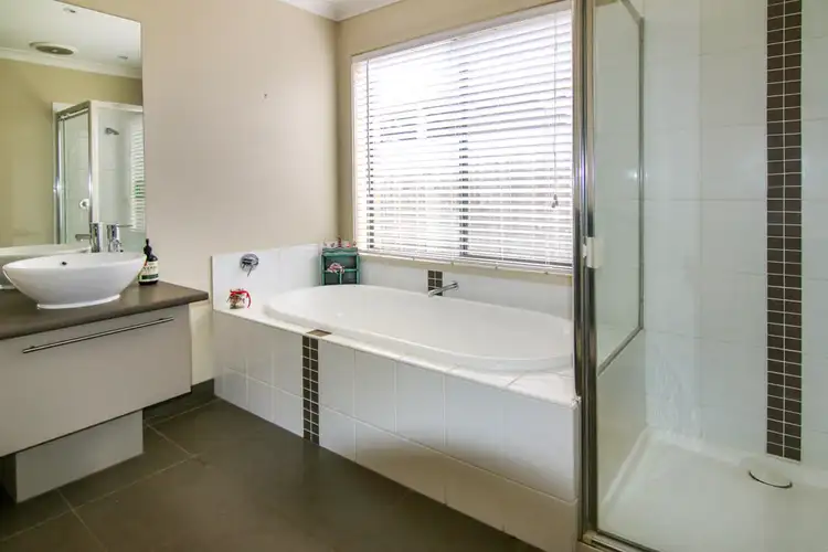 Sixth view of Homely house listing, 18 Eastern View Drive, Eastwood VIC 3875