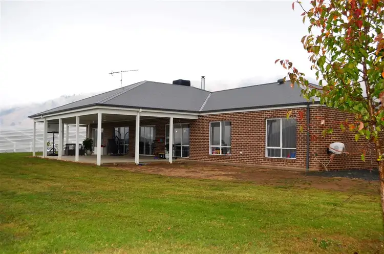 734 West Gilmore Road, Tumut NSW 2720