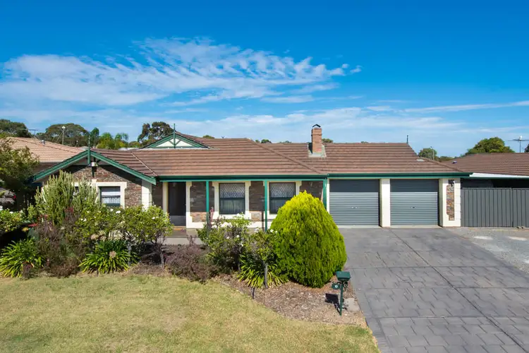 10 Rosina Street, Woodcroft SA 5162