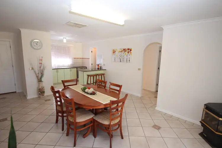 Fifth view of Homely house listing, 8 Stoeckel Terrace, Paringa SA 5340