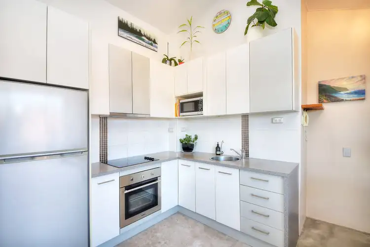 Fourth view of Homely unit listing, 9/6 Nalla Court, Palm Beach QLD 4221