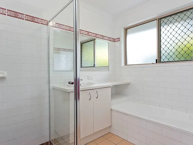 Fifth view of Homely unit listing, 2/11 Alicia Street, Nundah QLD 4012