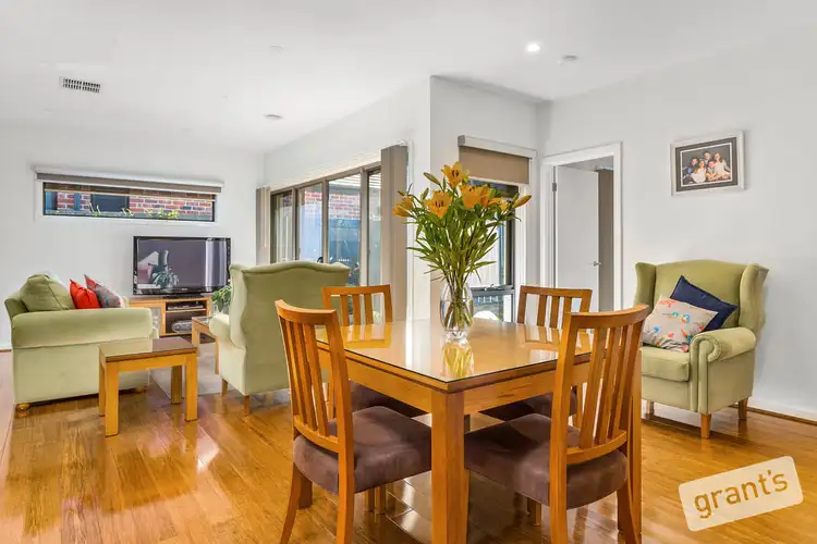 Sixth view of Homely house listing, 2/22 Hazeldene Court, Berwick VIC 3806