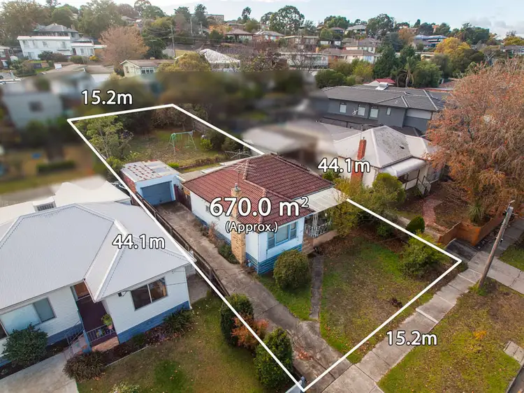 108 Winifred Street, Oak Park VIC 3046