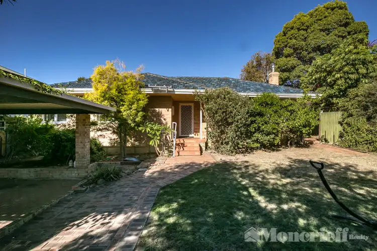30 Linton Road, Attadale WA 6156