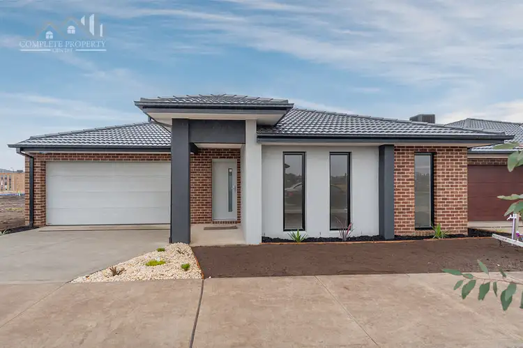 Main view of Homely house listing, 17 Bombala Crescent, Craigieburn VIC 3064