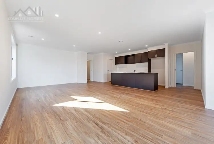 Fifth view of Homely house listing, 17 Bombala Crescent, Craigieburn VIC 3064