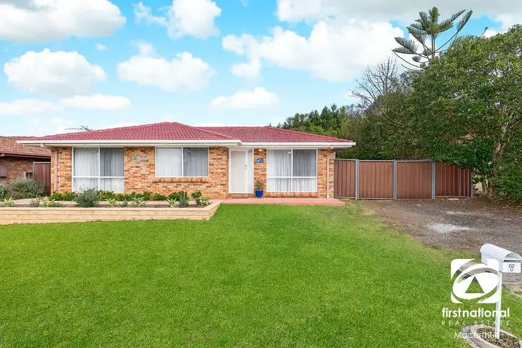 7 Malvolio Street, Rosemeadow NSW 2560