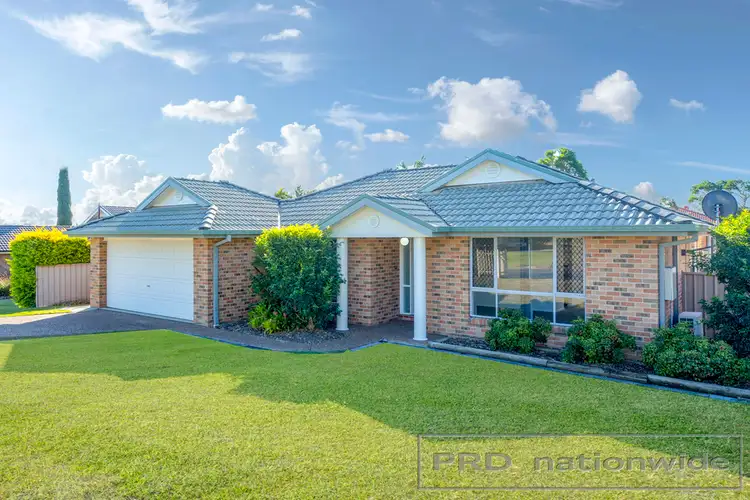 17 Monaghan Circuit, Ashtonfield NSW 2323