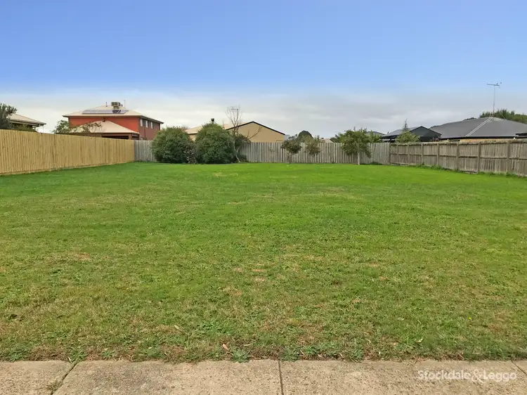 24 Albert Ruttle Drive, Inverloch VIC 3996