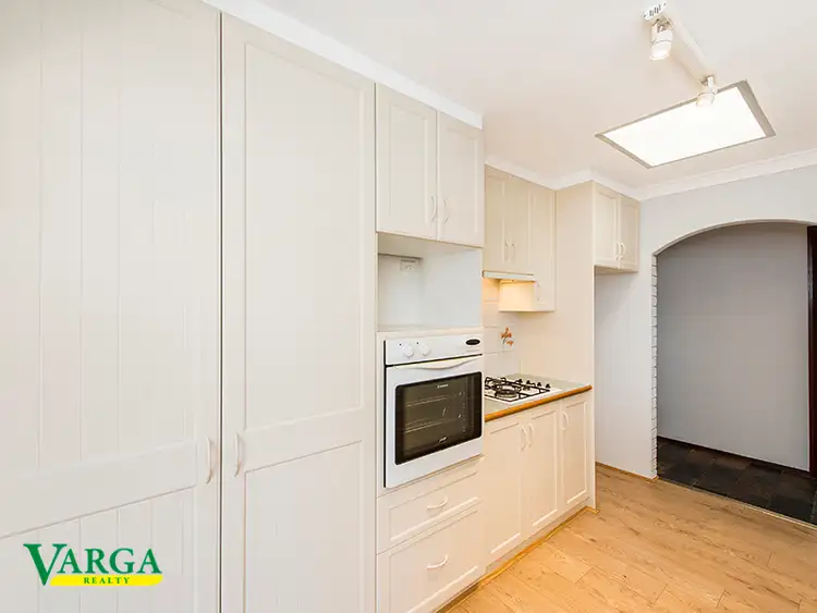 Sixth view of Homely house listing, 10 Cormorant Cross, Willetton WA 6155