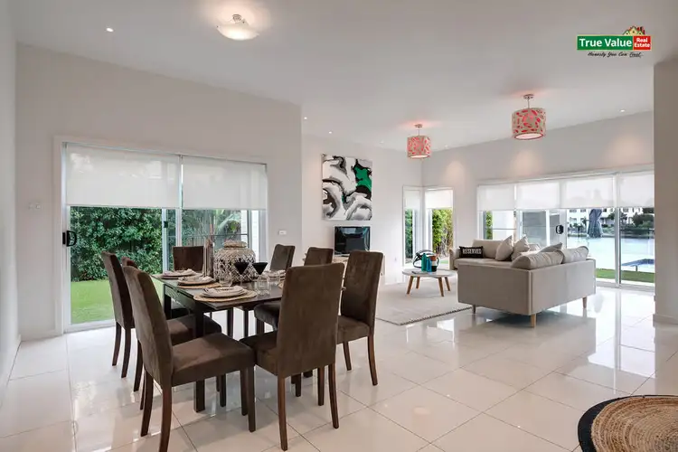 Fifth view of Homely house listing, 121 Sanctuary Lakes South Boulevard, Sanctuary Lakes VIC 3030