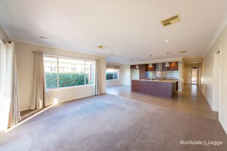 Sixth view of Homely house listing, 10 Greybox Way, Kialla VIC 3631