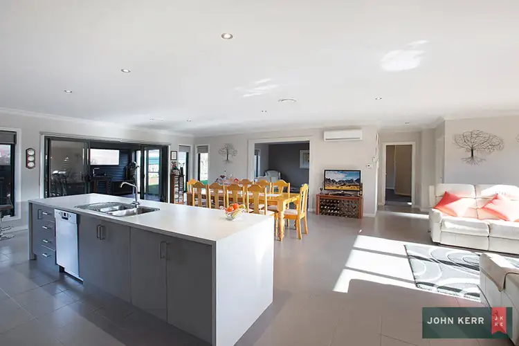 Seventh view of Homely house listing, 11 Villeneuve Dr, Trafalgar VIC 3824