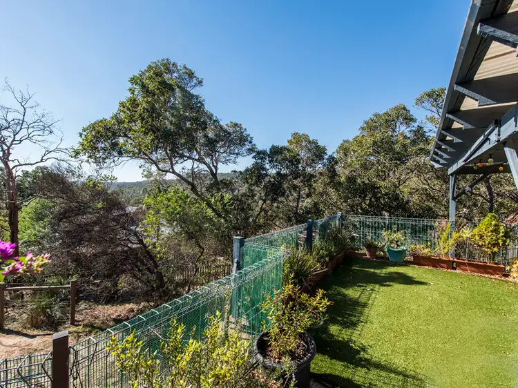 3 Sapphire Court, Mount Richon WA 6112