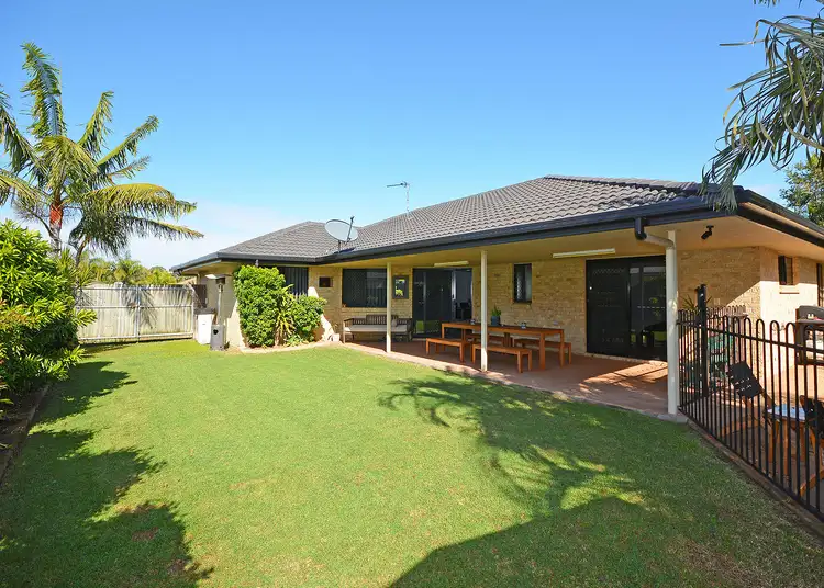 Second view of Homely house listing, 20 La Borde Court, Urraween QLD 4655