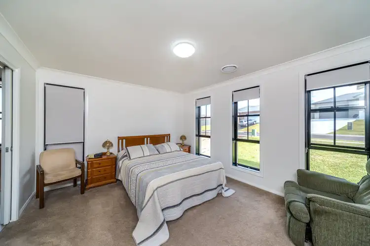 Seventh view of Homely house listing, 19 Redman Circuit, Goulburn NSW 2580