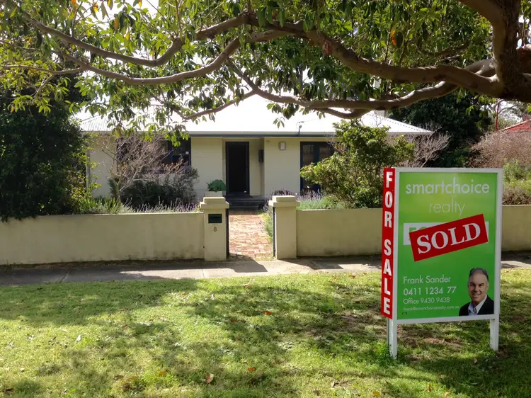 8 Chadwick Street, Hilton WA 6163