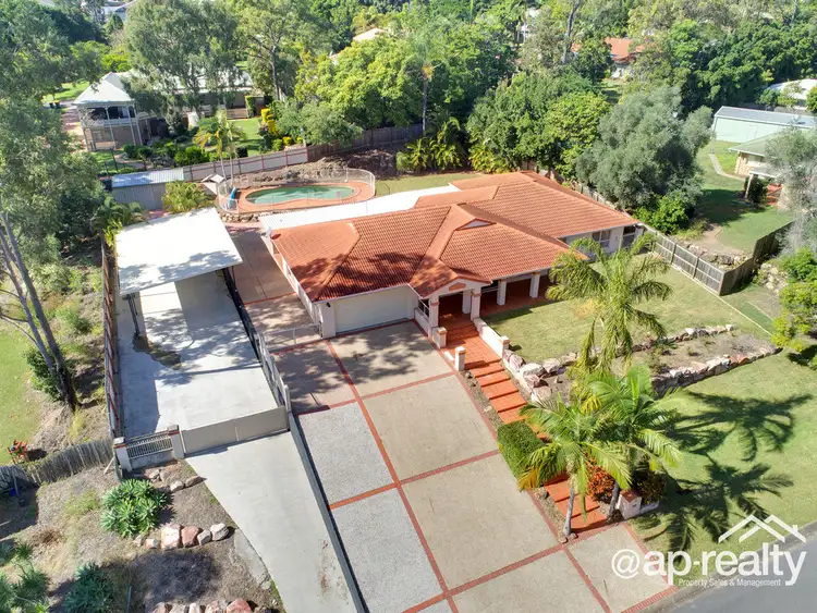 15 Manet Crescent, Forest Lake QLD 4078