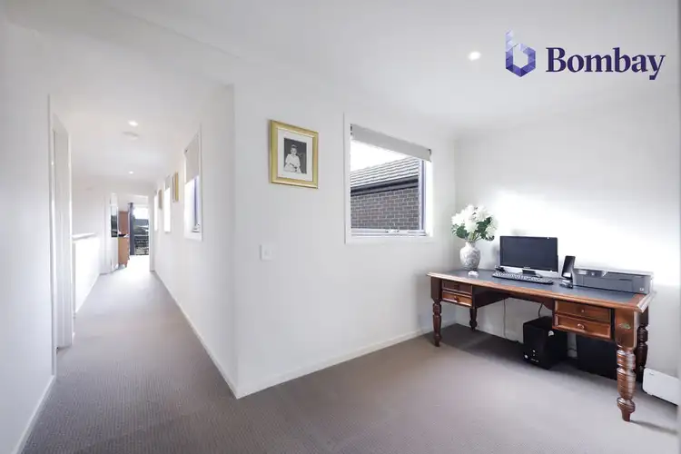 Fifth view of Homely townhouse listing, 8 Marseilles Place, South Morang VIC 3752