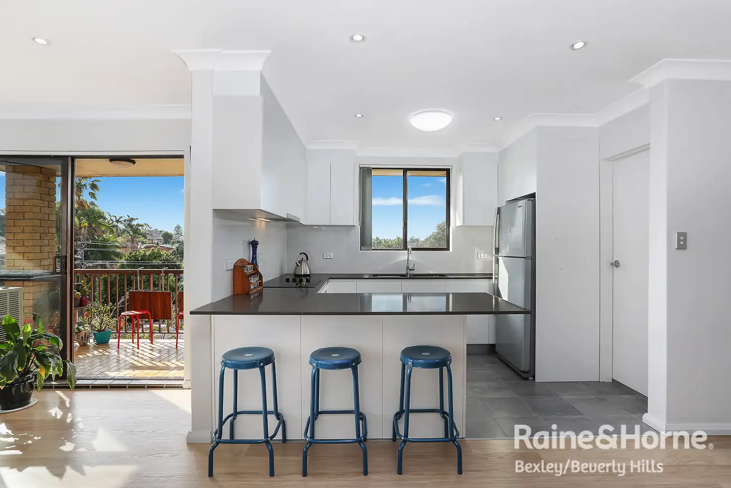 Main view of Homely unit listing, 30/162-164 Port Hacking Road, Sylvania NSW 2224