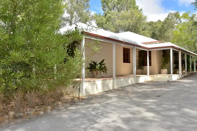 1 Grancey Avenue, Mundaring WA 6073