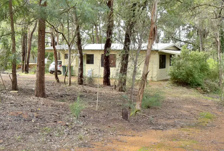 7 Royston Place, Mount Helena WA 6082