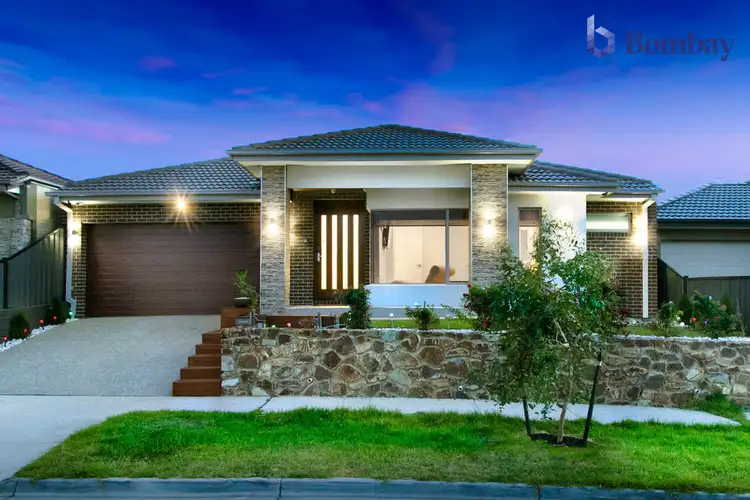 Third view of Homely house listing, 8 Braveheart Road, Craigieburn VIC 3064