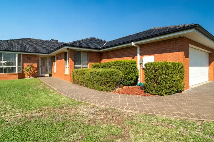 Third view of Homely house listing, 6 Hawkesbury Place, Dubbo NSW 2830