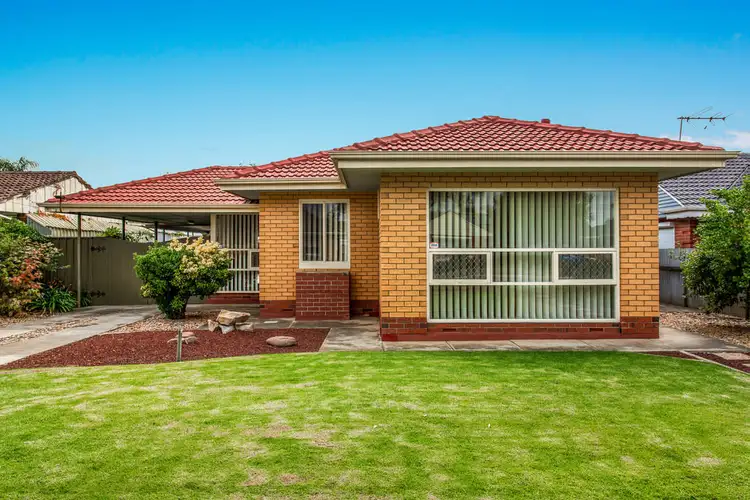 17 St Albans Terrace, Semaphore Park SA 5019