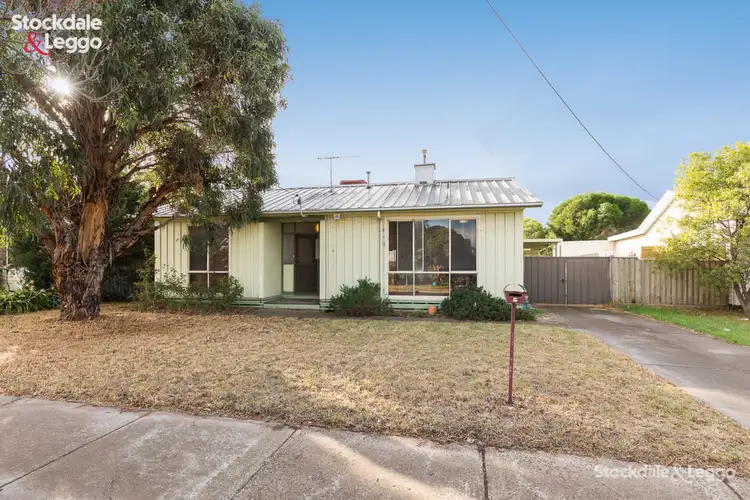 5 Eaton Parade, Laverton VIC 3028