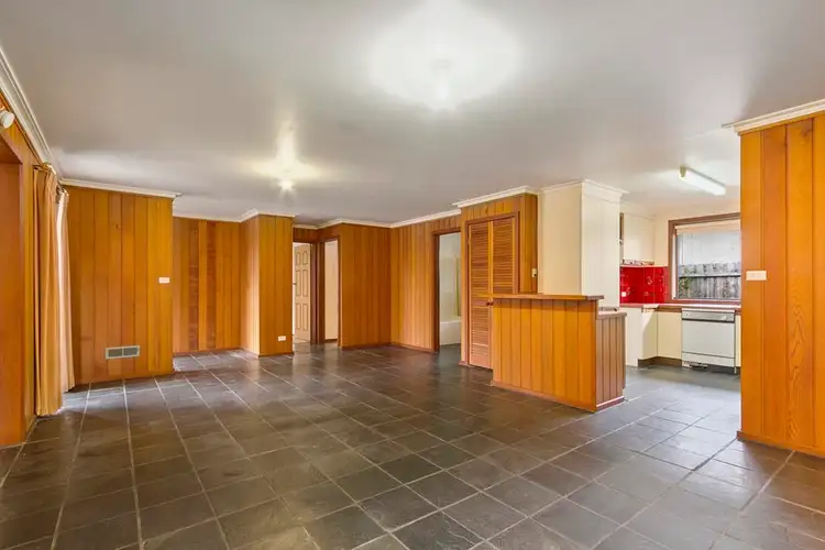 Second view of Homely house listing, 3 Simon Court, Sale VIC 3850