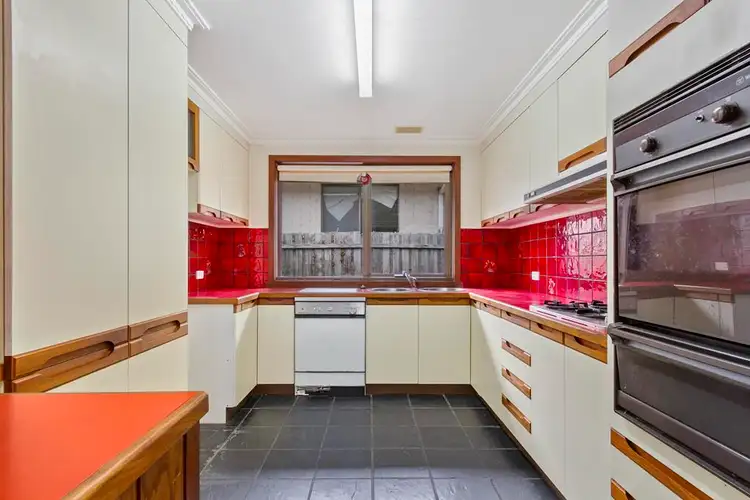 Fifth view of Homely house listing, 3 Simon Court, Sale VIC 3850